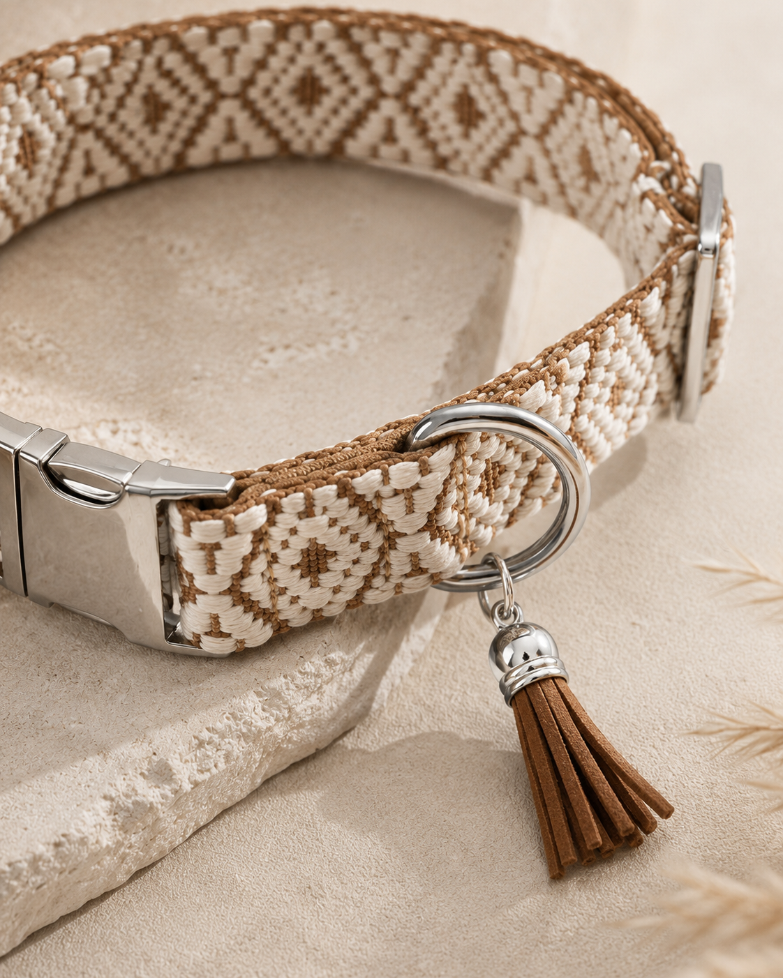 Collare intrecciato per cani – bianco e beige